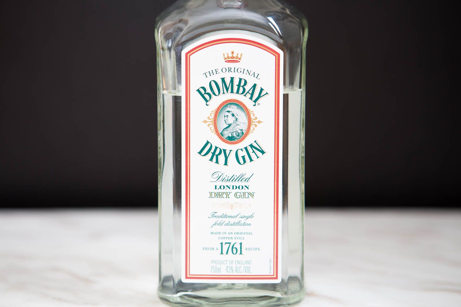 20150324-martini-gin-test-bombay-dry-gin-vicky-wasik--10.jpg