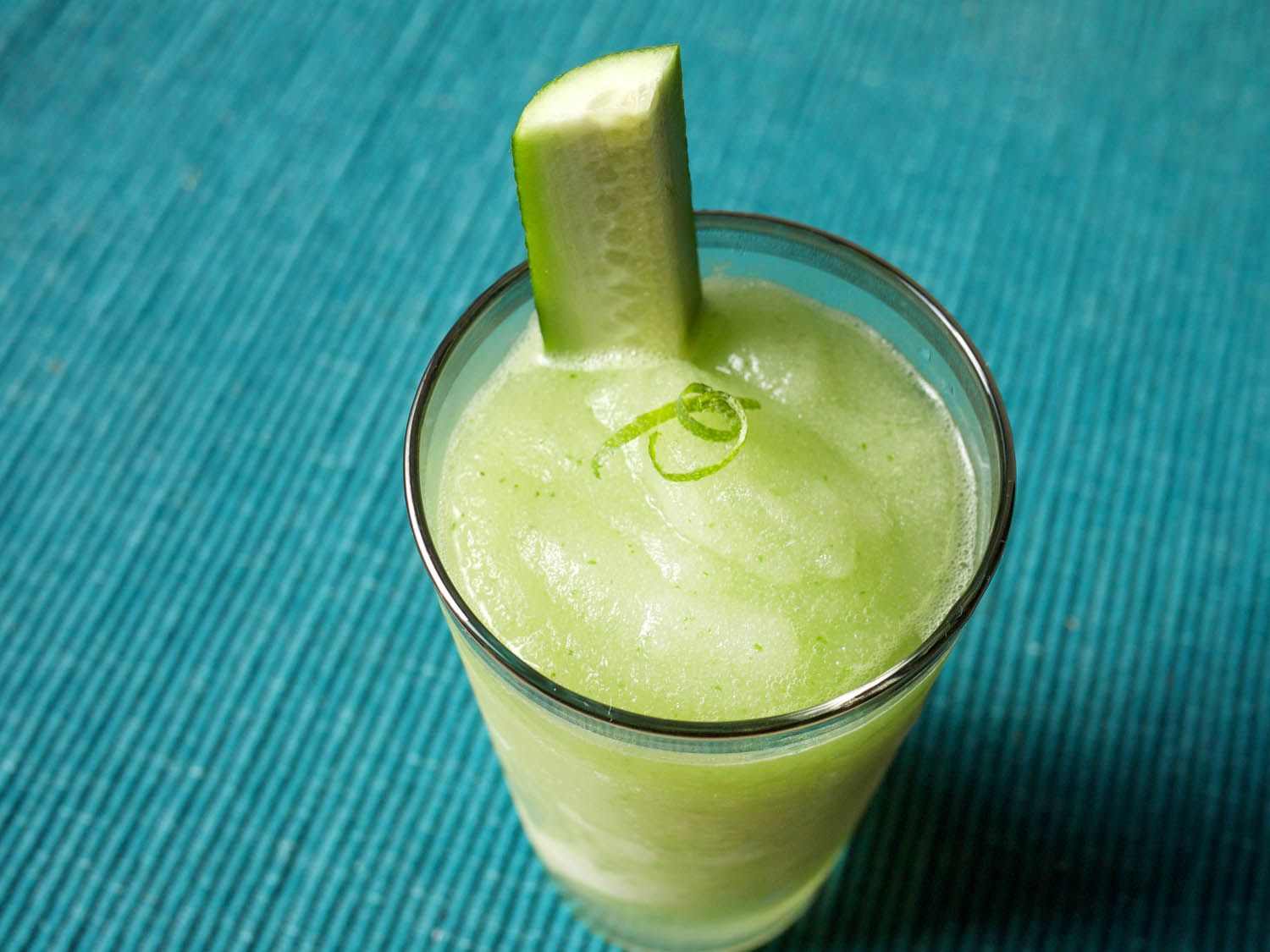 20140825-frozendaiquiri-cucumber-elana-lepkowski.jpg