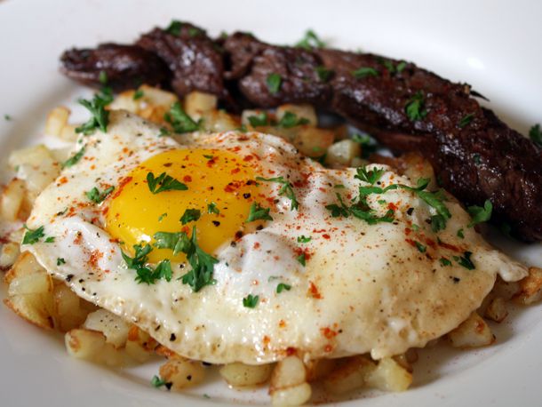 20100628_steak_eggs1.jpg