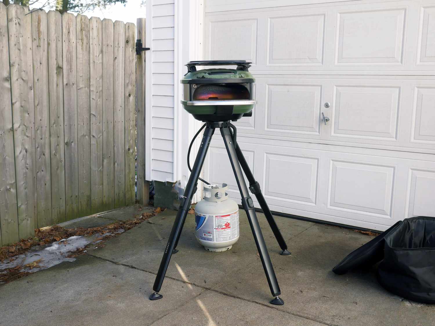 The gozney tread on its stand