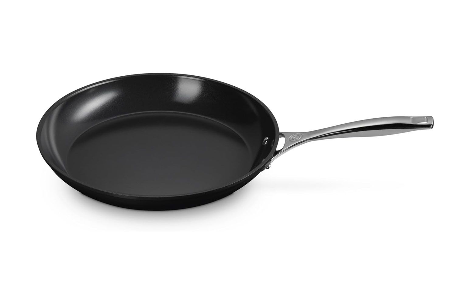  Le Creuset Essential Non-stick Ceramic Shallow Frying Pan