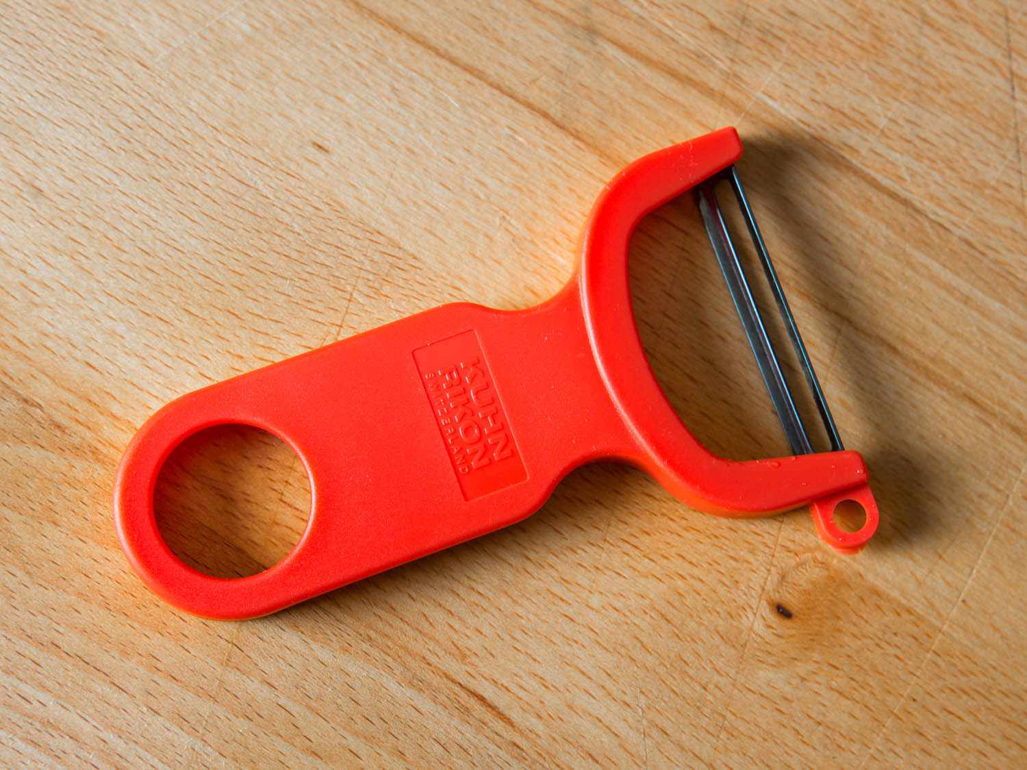 A Y-peeler 