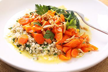 20120424-carrots-barley-ramps-spinach-3.jpg