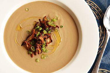 20140201-vegan-mushroom-soup-creamy-food-lab-12.jpg