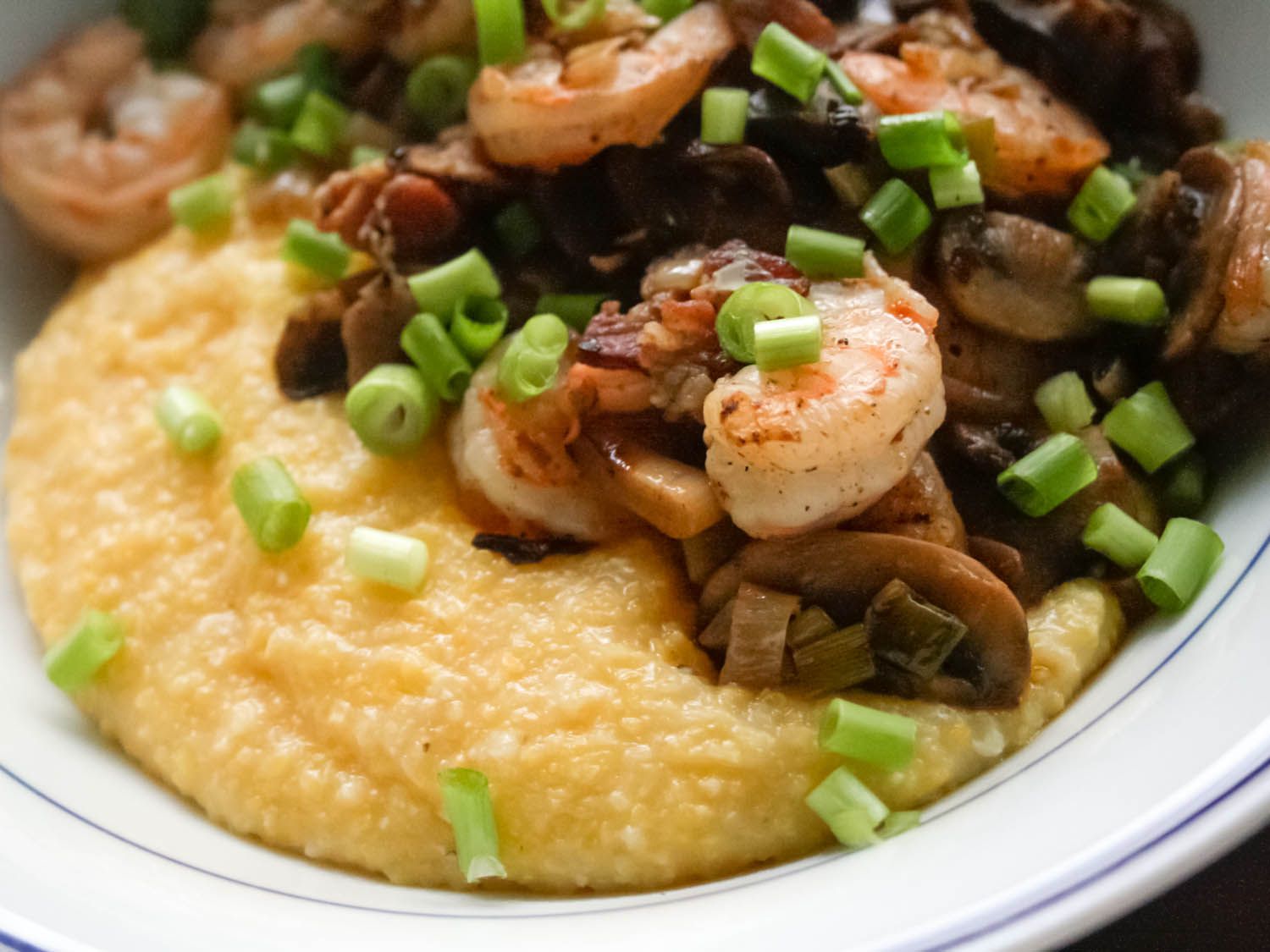 20140808-southern-food-shrimp-grits-crooks-corner-flickr-lee-davenport.jpg