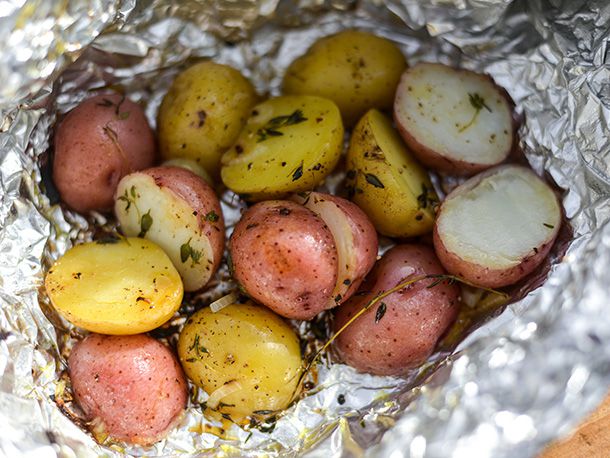 20140320-287336-campfire-potatoes-news.jpg