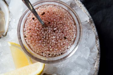 20181115-how-to-serve-oysters-vicky-wasik-20