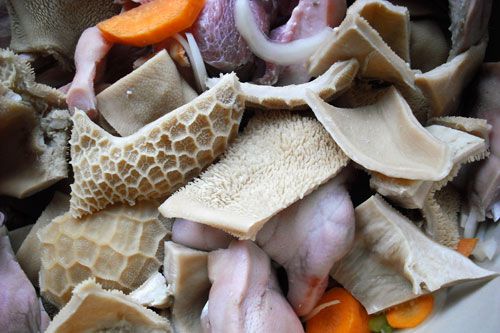 20091109-seasian-tripe-snouts.jpg