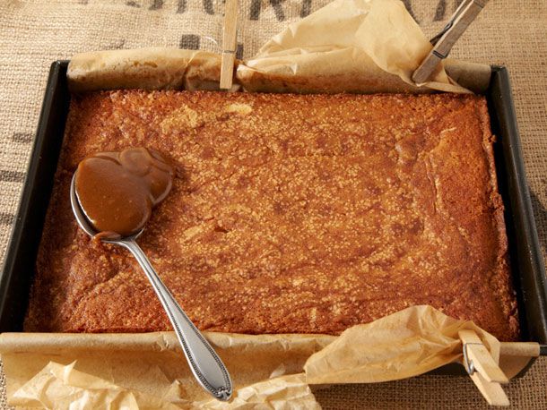 20121016-127677-LTE-Caramel-Cake-photo by Tara Striano_PRIMARY.jpg