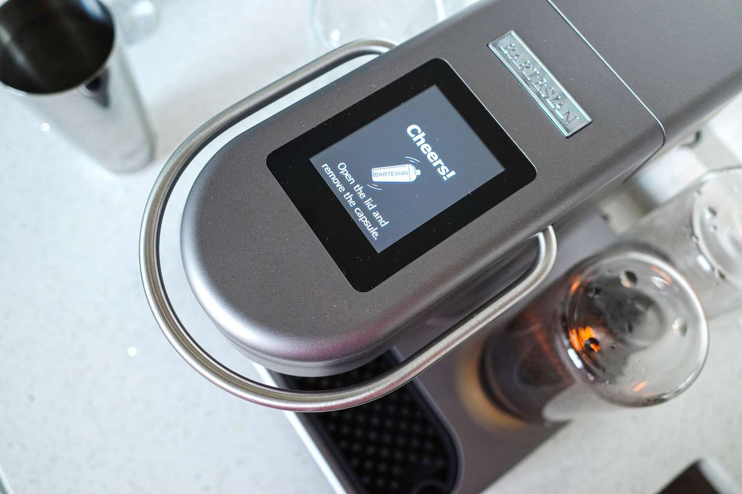 Bartesian 55300 Premium Cocktail Machine close up