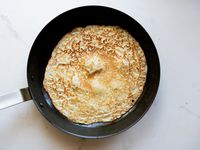 misen carbon steel pan with crepe