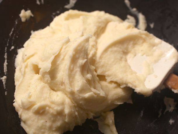20101110-mashed-potatoes3.jpg