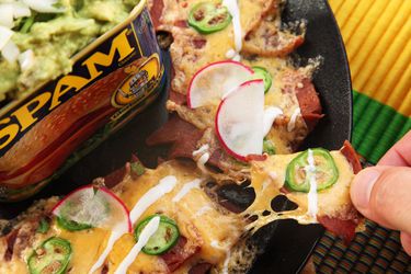 20150331-nachos-spamchos-steakchos-05.jpg