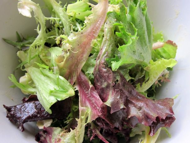 20110811PerfectVinaigretteSalad.jpg