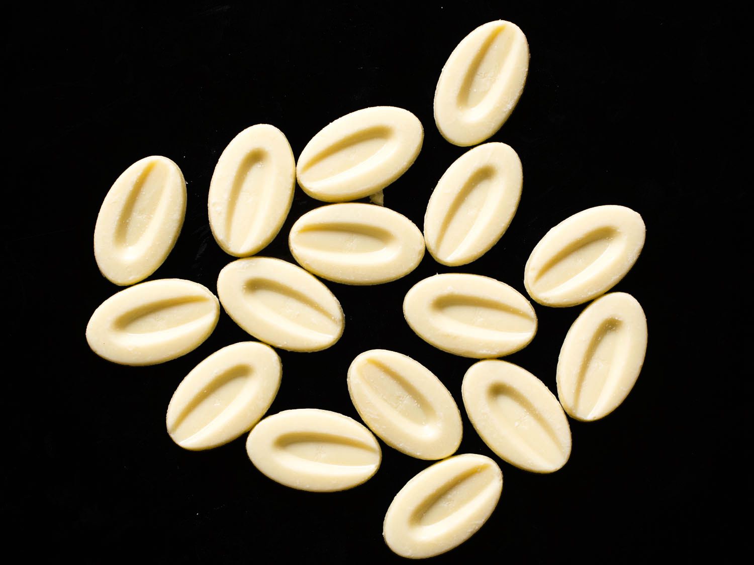 Valhrona white chocolate ivories 