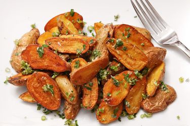 20121211-duck-fat-potatoes-garlic-parsley-parmesan.jpg