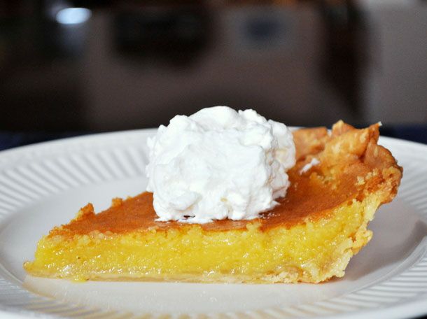 20130214-pieoftheweek-meyerlemonchesspie-edit.jpg