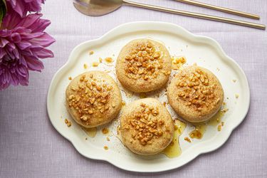 Overhead view of topik step