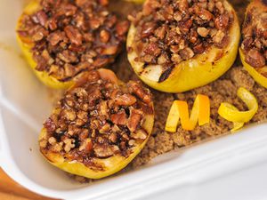 20120928-224325-pecan-stuffed-apples.jpg