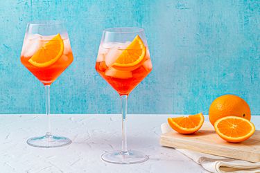 Image of two aperol Spritz