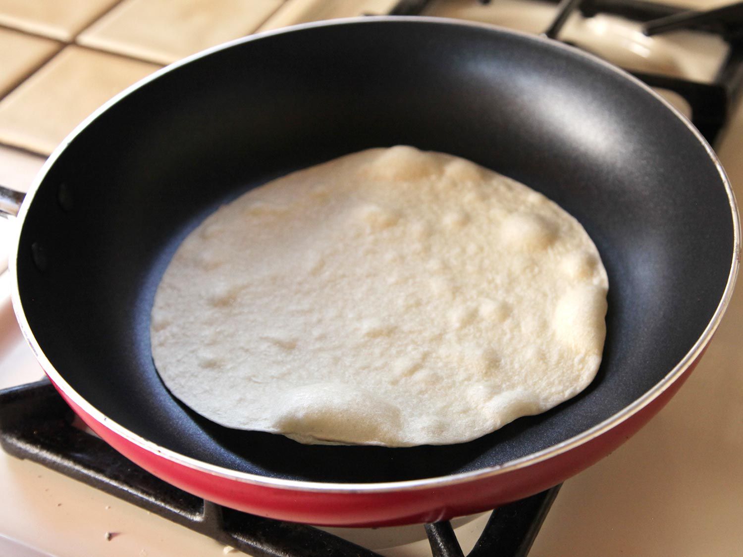20140908-tortillaland-tortilla-taste-test-05.jpg