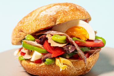 Side view of pan bagnat