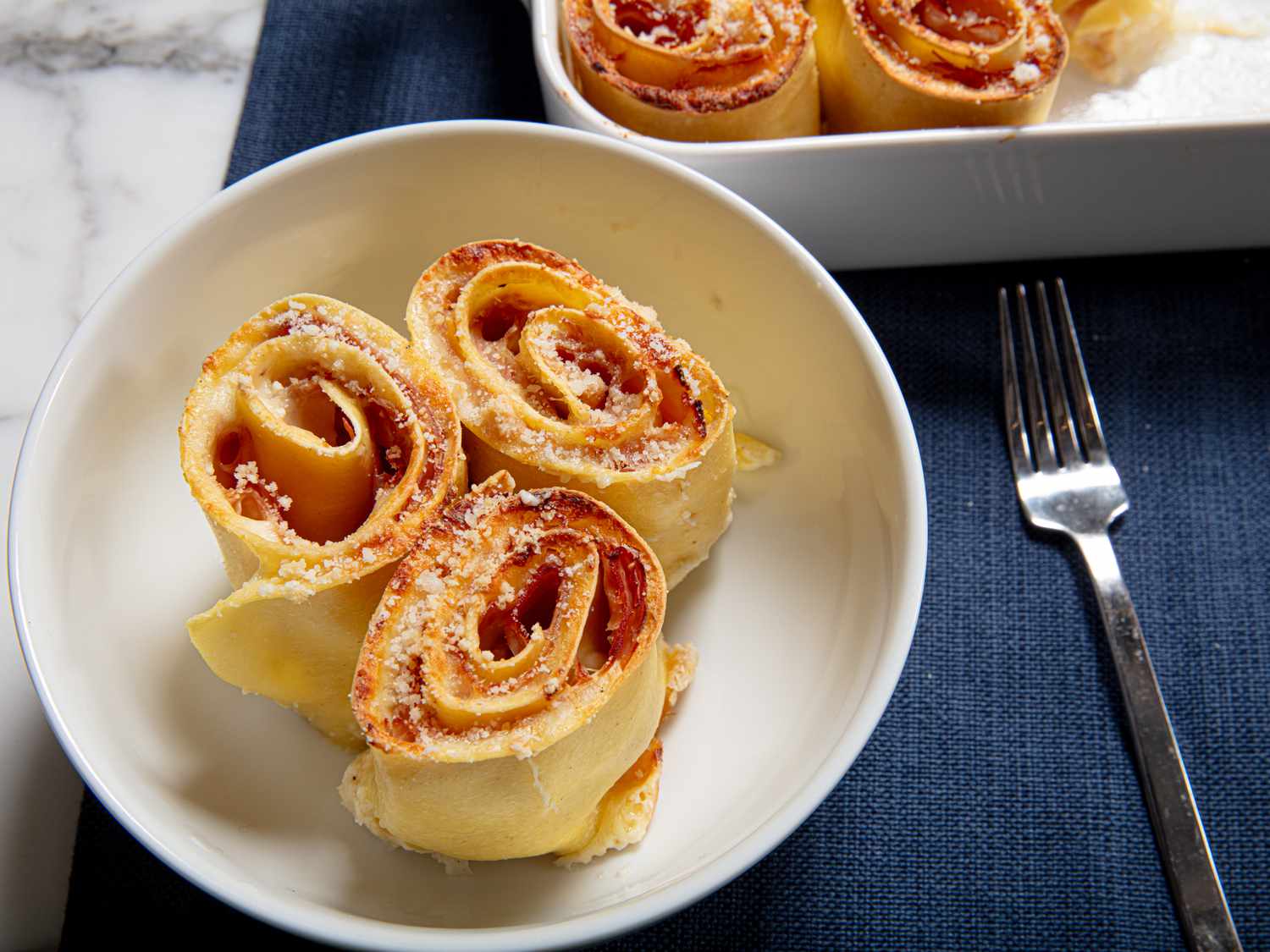 Side view of nidi di rondine 