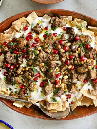 Overhead view of hummus fatteh