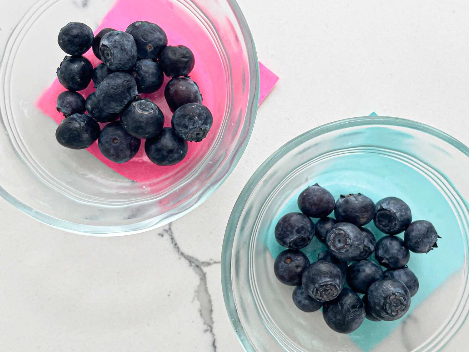Rinsed blueberries vs. unrinsed blueberries
