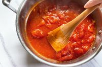 Tomato sauce being stirred with a Jonathan’s Spoons Spootle