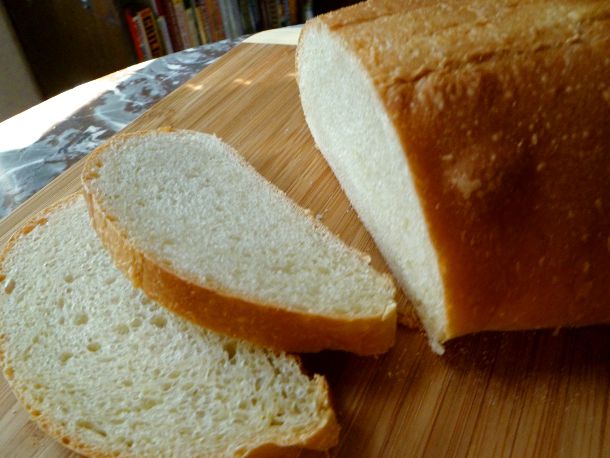 20101209 starer-along-sourdough-bread.JPG