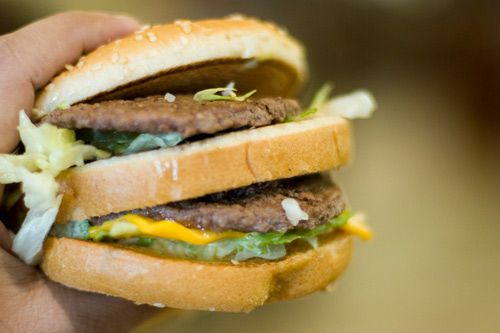 2009-09-31-mcd-bigmac.jpg