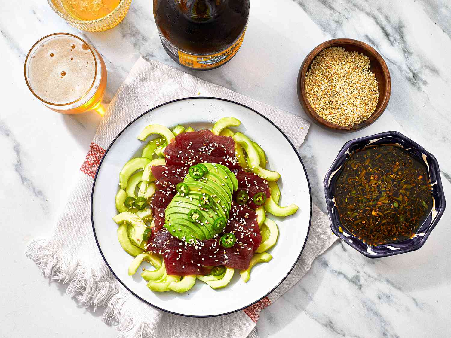 Overhead view of sashimi de atun before sauce had been poured on it