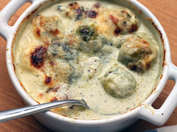 20120207-dt-brussels-sprouts-gratin-with-blue-cheese.jpg