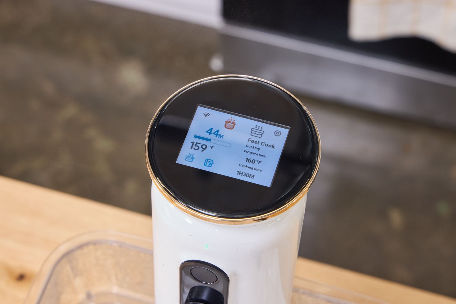 The digital display on the top of the Inkbird WiFi Sous Vide Cooker