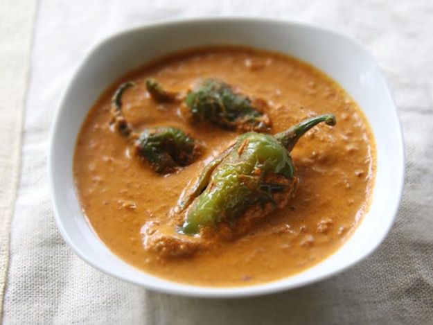 Mirchi Salan (Curried Jalapeño Peppers)