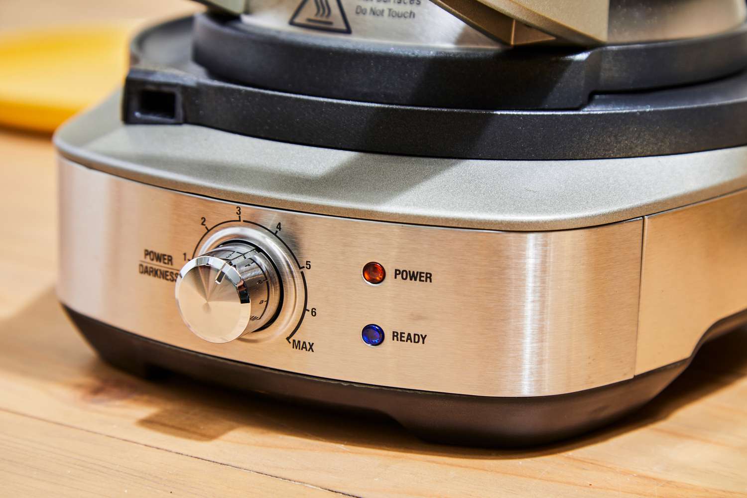 Close up of Breville No-Mess Waffle Maker