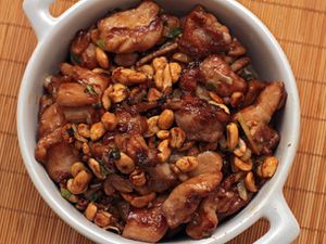 20120119-dt-gung-bao-chicken.jpg