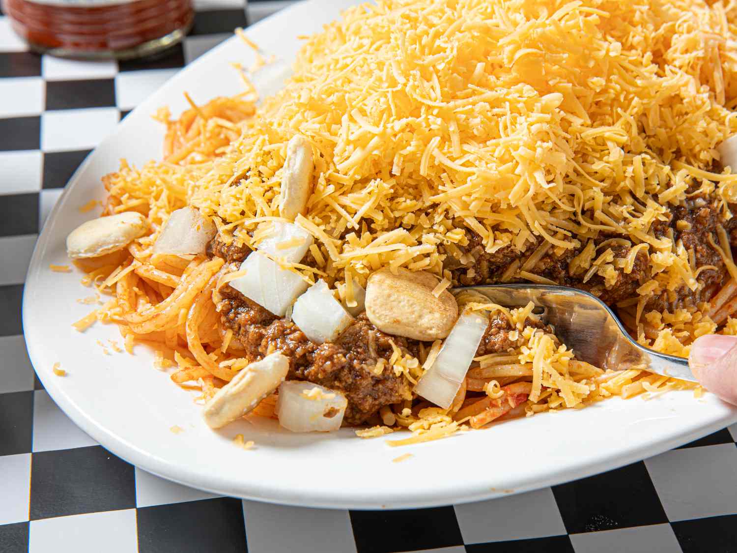 Side view of cincinnati chili