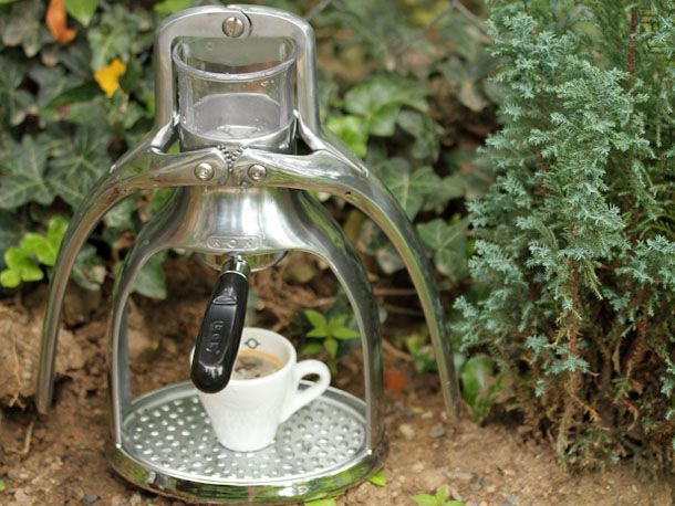 082113-coffee-rok-espresso-maker-1.jpg