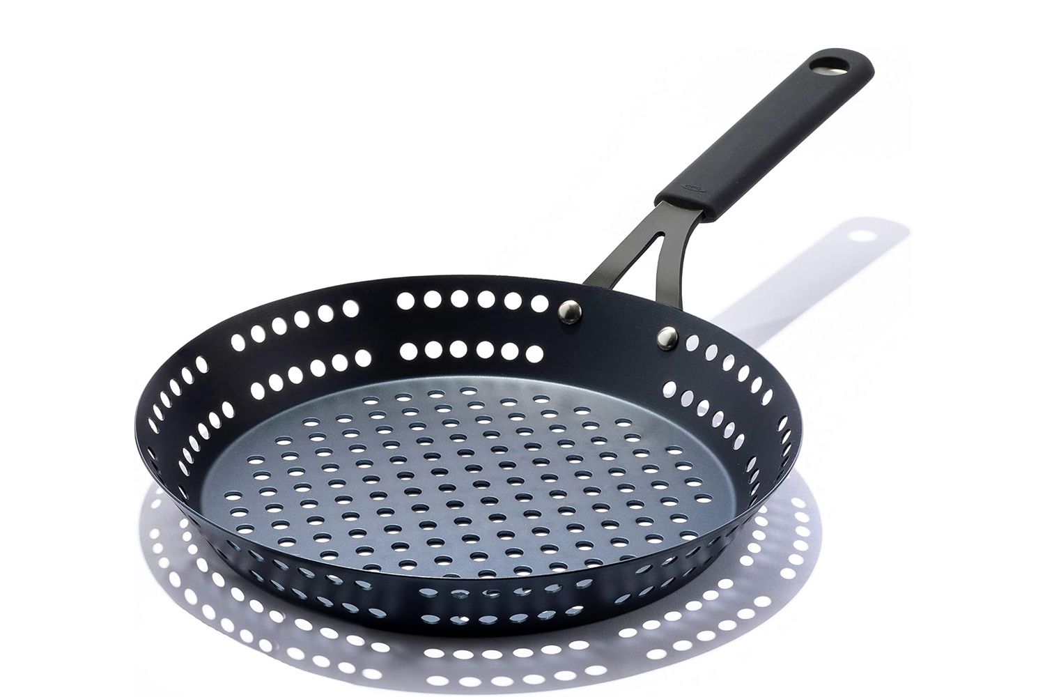 Amazon OXO Obsidian Outdoor Carbon Steel 12-Inch Frypan with Silicone Sleeve