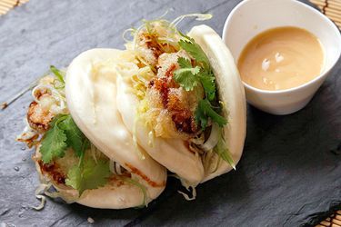 20130225-vegan-steamed-buns-8.jpg