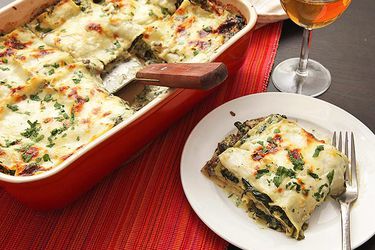 20121010-vegetarian-lasagna-spinach-mushroom-whole.jpg