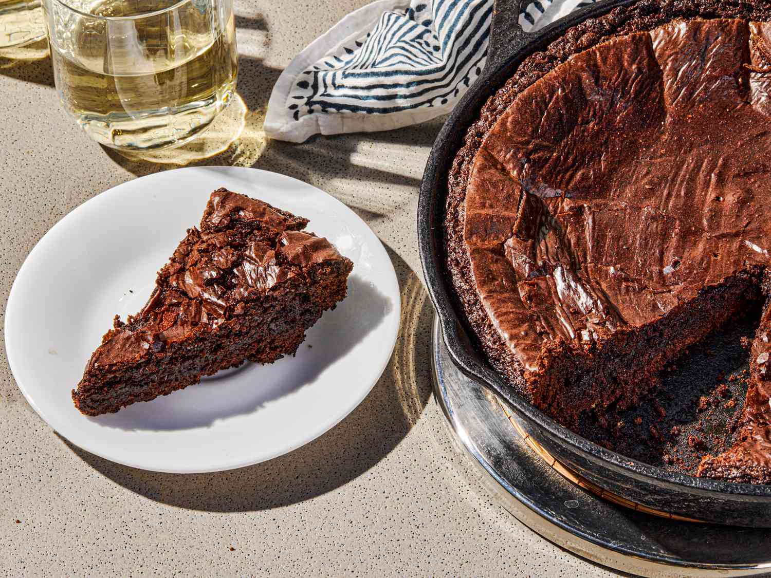 Overhead view of a skillet brownie baked on the grill.