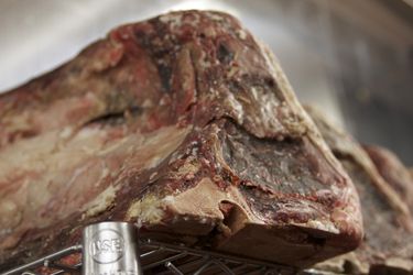20101213-LaFrieda-dry-aged-primary.jpg