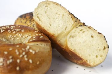 20110318-bagel-recipe-primary.jpg