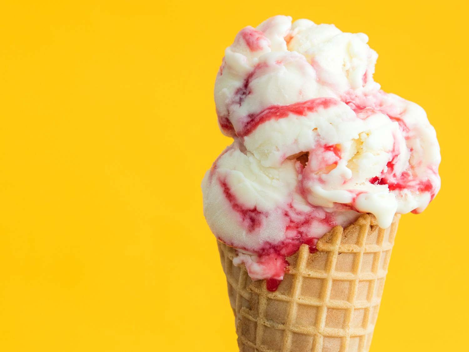 raspberry ripple gelato