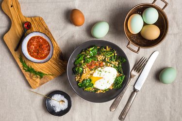 20170416-Farro-Garlicky-Kale-Egg-2-emily-matt-clifton.jpg