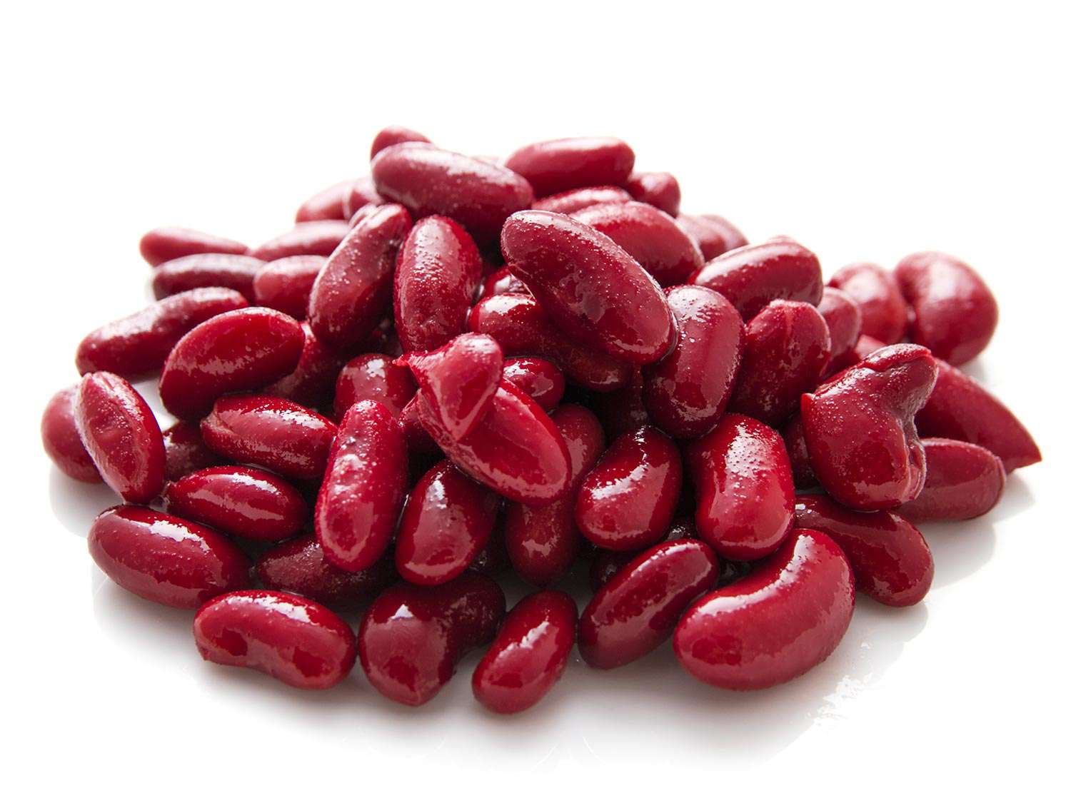 A pile of kidney beans.