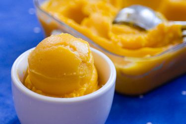 20130416-mango-sorbet.jpg